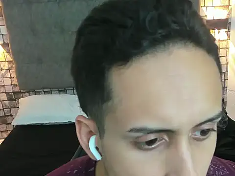 Zack isback online show from April 15, 2026, 7:58 pm