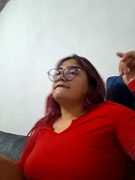 Snapshot of lucyheart_8 chatting on May 23, 2026, 2:32 am lucyheart 8 online show from May 23, 2026, 2:32 am