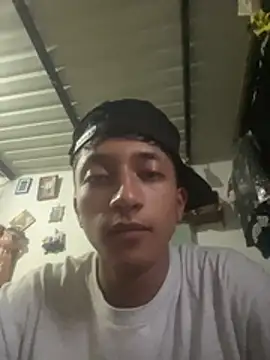 Aaron Brink  online show from April 14, 2026, 10:04 pm