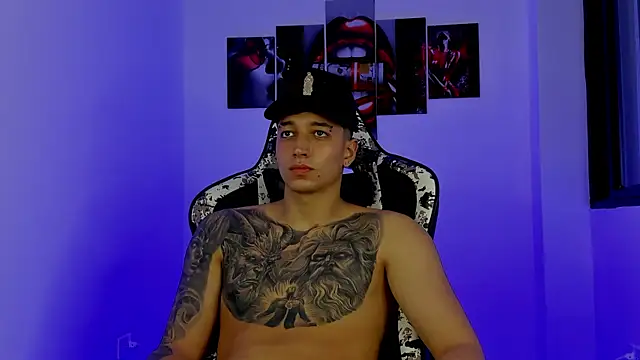Snapshot of eithan_boy_ chatting on July 7, 2026, 6:47 am eithan boy online show from July 7, 2026, 6:47 am