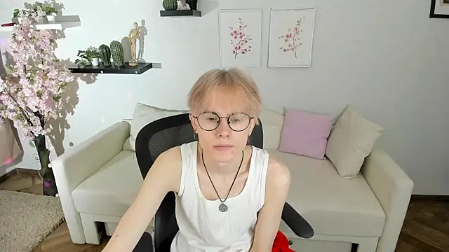 Liam Blair online show from April 14, 2026, 5:34 am