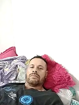 rusozorro online show from April 17, 2026, 4:04 am