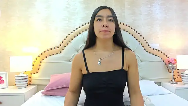 Snapshot of AlenaColeman chatting on June 27, 2026, 12:55 pm AlenaColeman online show from June 27, 2026, 12:55 pm