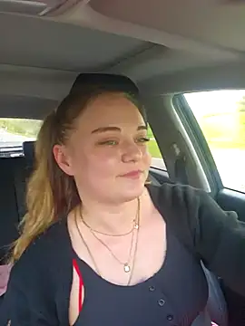 AliceLiddle  online show from April 15, 2026, 3:16 pm