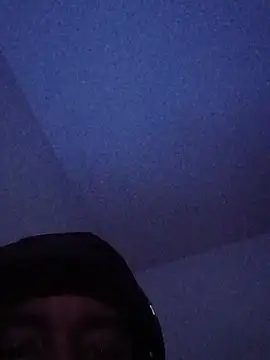 Snapshot of slimeoody93 chatting on June 1, 2026, 6:13 am slimeoody93 online show from June 1, 2026, 6:13 am