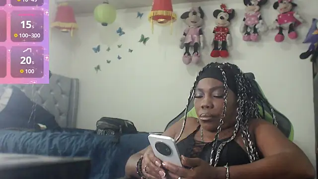 Snapshot of hotbrunettecasandra chatting on October 2, 2025, 12:14 am hotbrunettecasandra online show from October 2, 2025, 12:14 am