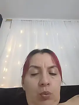 Snapshot of Sofia_Mature_ chatting on July 6, 2026, 10:12 pm Sofia Mature online show from July 6, 2026, 10:12 pm