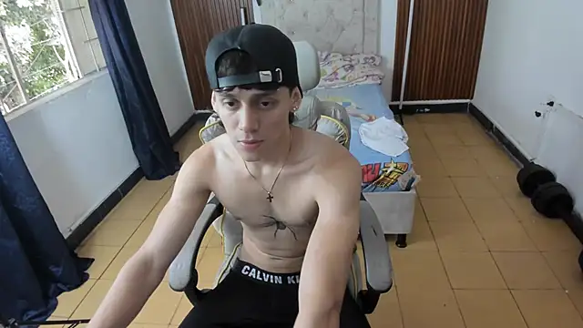 Snapshot of sebas_jusa chatting on April 27, 2026, 9:02 pm sebas jusa online show from April 27, 2026, 9:02 pm
