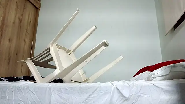 Snapshot of andrew_1520 chatting on January 10, 2026, 1:12 am andrew 1520 online show from January 10, 2026, 1:12 am