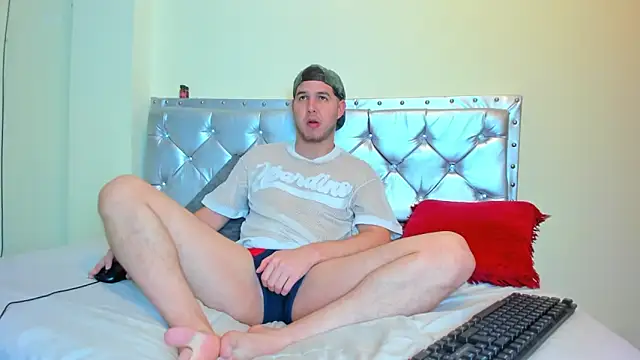 matthew gill online show from April 14, 2026, 11:48 am