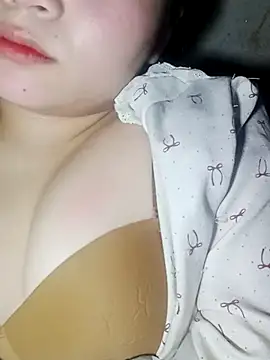 Anne-Rose online show from April 11, 2026, 5:04 am