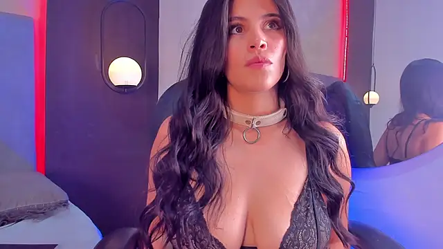 gia  malkova1 online show from April 15, 2026, 1:33 am