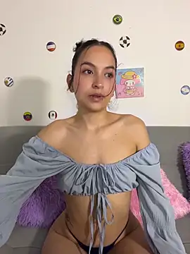 Snapshot of SweetGabriella_ chatting on July 9, 2026, 4:24 am SweetGabriella online show from July 9, 2026, 4:24 am