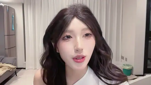 Snapshot of TeaTalk chatting on May 9, 2026, 1:25 pm TeaTalk online show from May 9, 2026, 1:25 pm