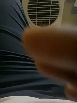 rahul 4457 online show from April 18, 2026, 5:04 pm