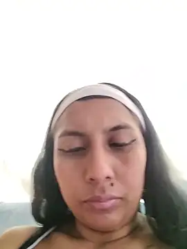Snapshot of MELIZ_QUEEN chatting on May 31, 2026, 3:18 pm MELIZ QUEEN online show from May 31, 2026, 3:18 pm