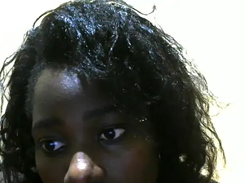 Snapshot of Rerpuss1 chatting on April 24, 2026, 7:16 pm Rerpuss1 online show from April 24, 2026, 7:16 pm