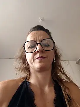 Snapshot of Shely5934 chatting on June 9, 2026, 12:50 pm Shely5934 online show from June 9, 2026, 12:50 pm