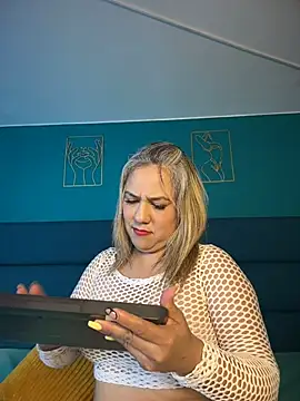 Snapshot of Camila_Noer chatting on July 10, 2026, 1:22 pm Camila Noer online show from July 10, 2026, 1:22 pm
