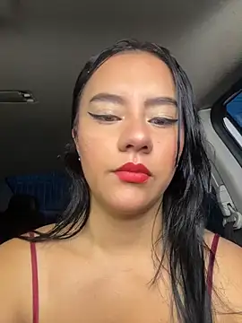 Candy-firee online show from April 17, 2026, 11:02 am