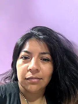 Tamaraxxx hot online show from April 14, 2026, 5:29 pm