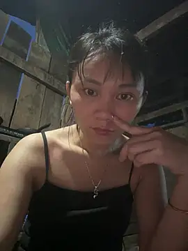 Snapshot of Kim_Kelly chatting on May 17, 2026, 11:54 am Kim Kelly online show from May 17, 2026, 11:54 am