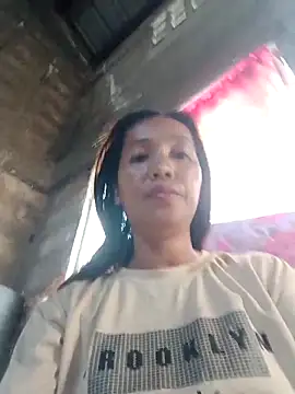 morenabb69 online show from April 22, 2026, 3:35 am