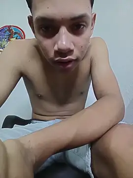 Snapshot of curious_straight_guy chatting on April 28, 2026, 2:27 am curious straight guy online show from April 28, 2026, 2:27 am