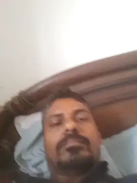 Snapshot of sk022 chatting on May 8, 2026, 2:04 am sk022 online show from May 8, 2026, 2:04 am