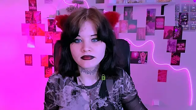 Snapshot of nikki_kiss_ chatting on May 15, 2026, 8:56 am nikki kiss online show from May 15, 2026, 8:56 am