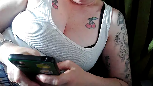 Ruby 1255 online show from April 15, 2026, 10:32 am