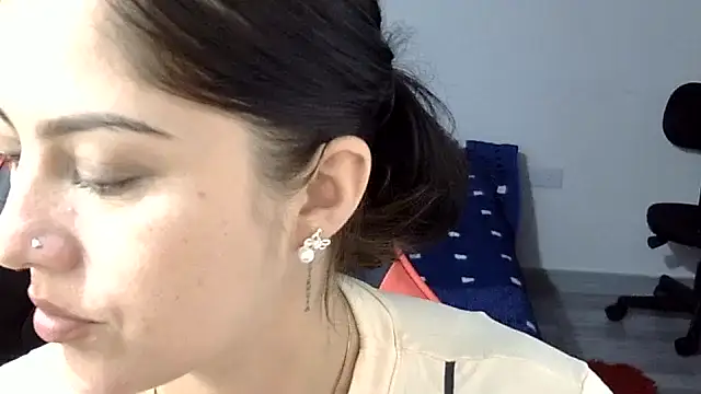 Snapshot of Bandida553 chatting on June 2, 2026, 6:30 pm Bandida553 online show from June 2, 2026, 6:30 pm