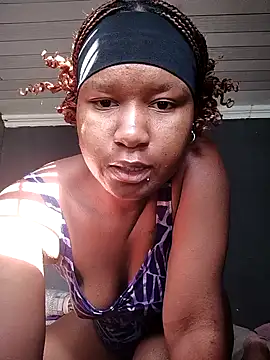 Snapshot of Diva-girl1 chatting on August 3, 2026, 6:54 am Diva-girl1 online show from August 3, 2026, 6:54 am
