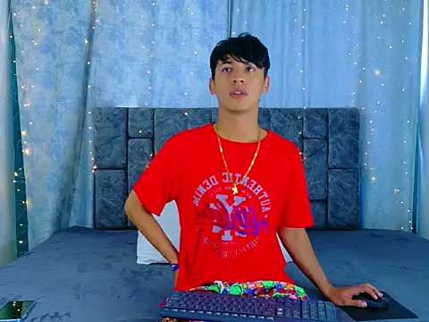 IhanKing online show from May 23, 2026, 6:51 pm
