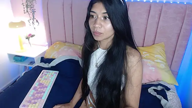 Snapshot of Shamel_Brm chatting on May 16, 2026, 12:04 pm Shamel Brm online show from May 16, 2026, 12:04 pm