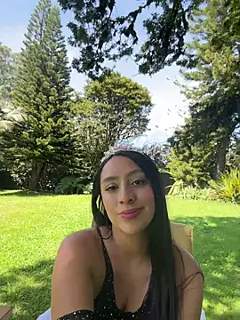 Snapshot of JuliettaGmz chatting on May 14, 2026, 3:31 pm JuliettaGmz online show from May 14, 2026, 3:31 pm