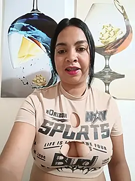 Silvana2927 online show from May 31, 2026, 6:52 am