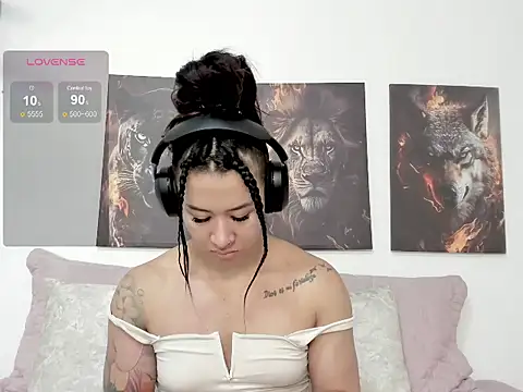AngelMartinss online show from May 30, 2026, 4:01 pm