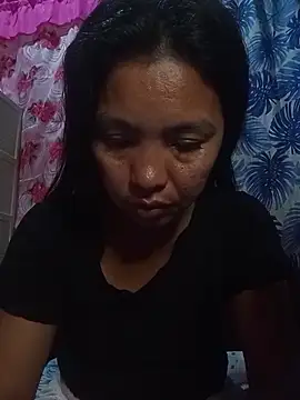  sweetbabe23 online show from April 28, 2026, 1:15 pm