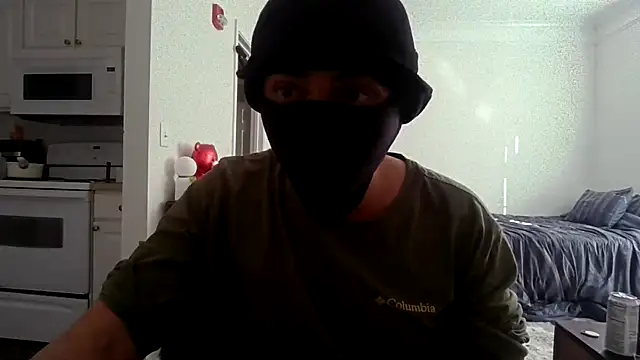 Str8bigstick online show from April 17, 2026, 9:06 pm