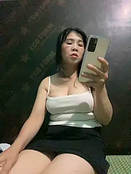 Best-nude online show from May 28, 2026, 3:07 pm