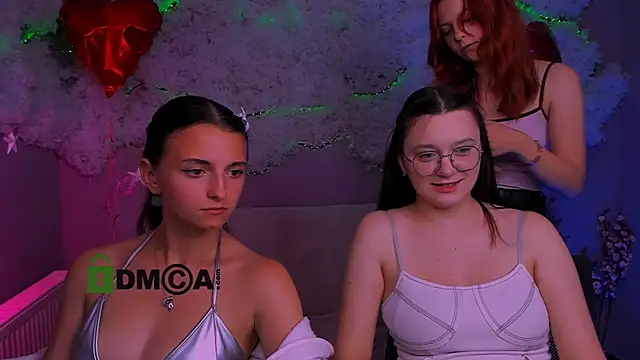 nymira online show from July 28, 2026, 3:21 pm