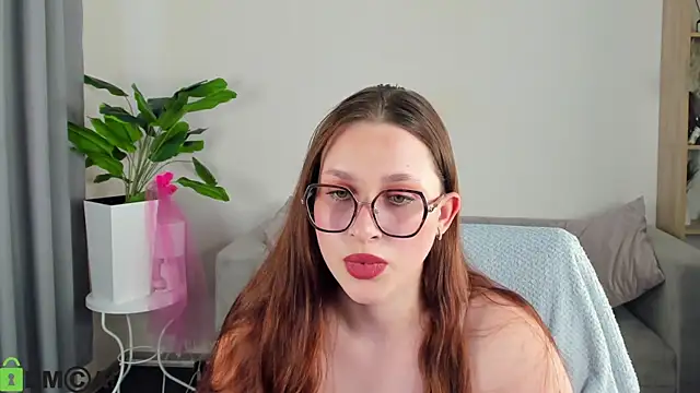 Talia Vire online show from May 5, 2026, 10:07 am