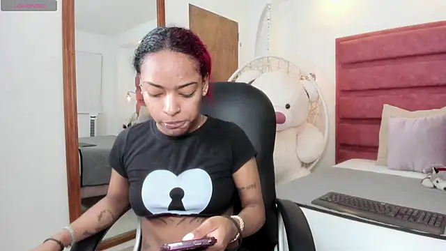 Snapshot of scorpion_life89 chatting on May 29, 2026, 12:44 pm scorpion life89 online show from May 29, 2026, 12:44 pm