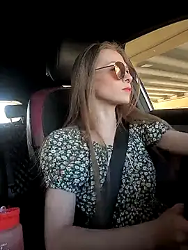 CompactBaby online show from May 22, 2026, 12:25 pm