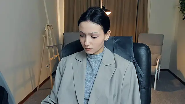 YunEiler online show from April 17, 2026, 9:12 am