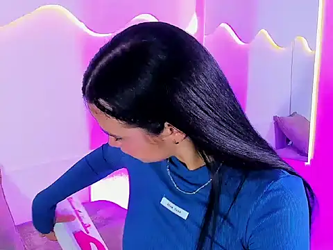 Snapshot of MiaMalcova__ chatting on May 31, 2026, 8:20 pm MiaMalcova online show from May 31, 2026, 8:20 pm