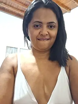 Snapshot of Ayla_Phone chatting on May 6, 2026, 3:54 am Ayla Phone online show from May 6, 2026, 3:54 am