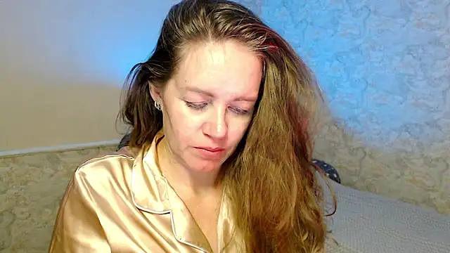 Snapshot of Fern_Lust chatting on May 11, 2026, 4:04 pm Fern Lust online show from May 11, 2026, 4:04 pm