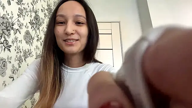 VolatileDear online show from April 17, 2026, 1:58 pm